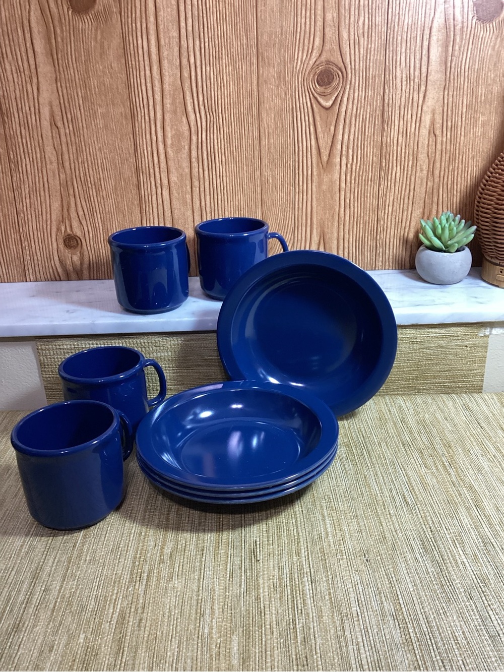 Blue Melamine Dinnerware Set - 4 Mugs & 4 Bowls